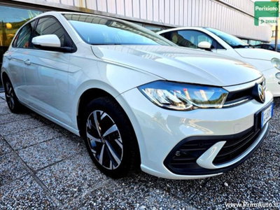 Volkswagen Polo 1.0 tsi Life 95cv (4)