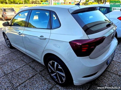 Volkswagen Polo 1.0 tsi Life 95cv (7)