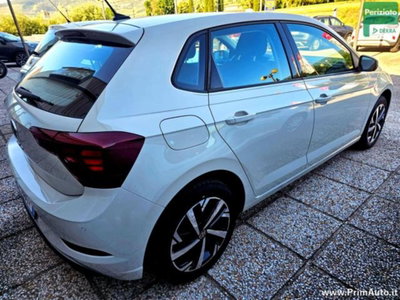 Volkswagen Polo 1.0 tsi Life 95cv (8)