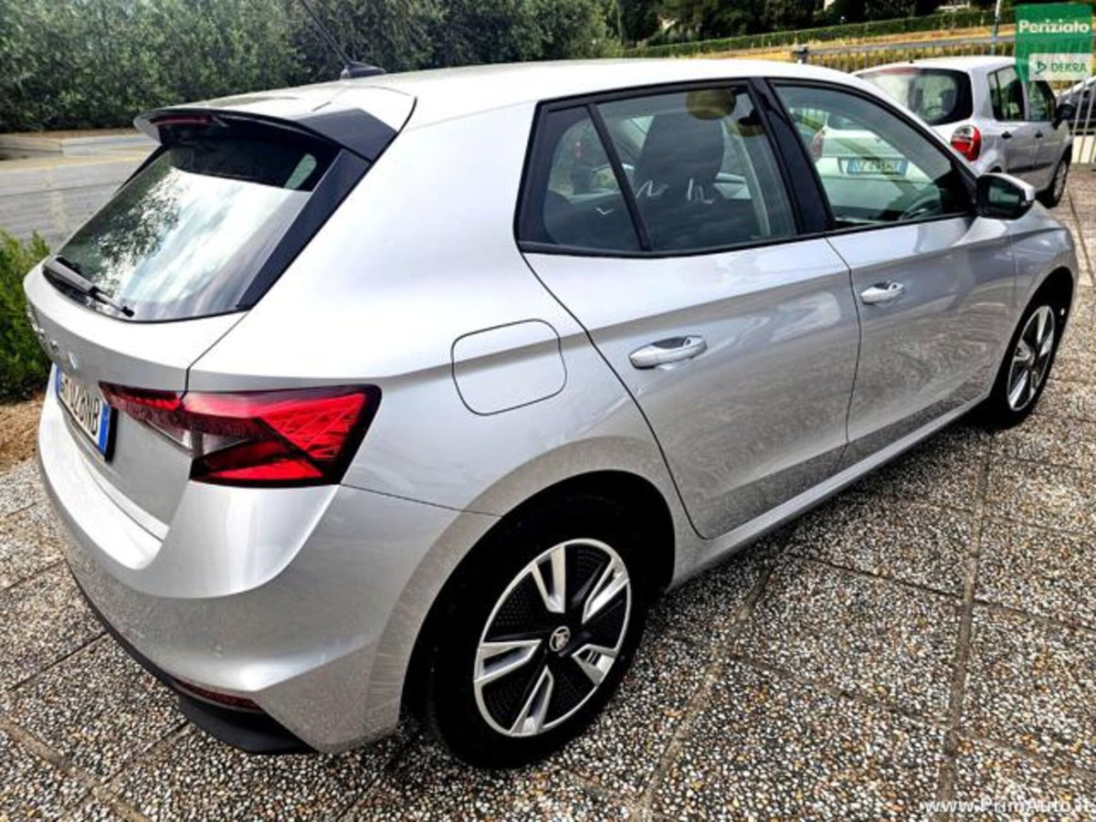 Skoda Fabia 1.0 MPI EVO 80 CV Ambition (9)