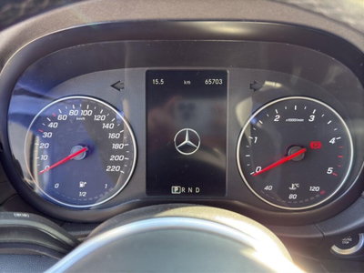 Mercedes-Benz Classe T T Long 180d Premium auto (11)