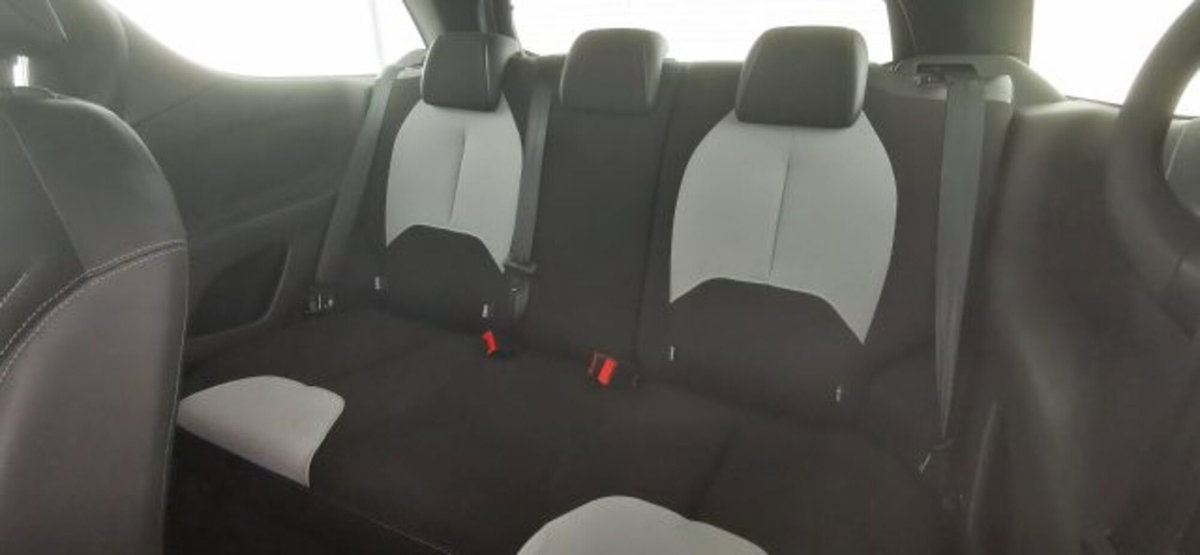 Ds DS 3 Coupé DS 3 1.4 HDi 70 Chic QR (14)