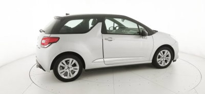 Ds DS 3 Coupé DS 3 1.4 HDi 70 Chic QR (18)