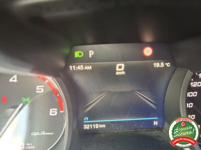 Alfa Romeo Stelvio Stelvio 2.2 Turbodiesel 210 CV AT8 Q4 Veloce (14)