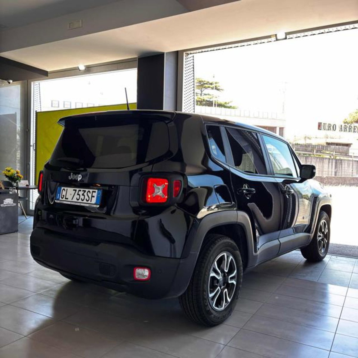 Jeep Renegade 1.5 Turbo T4 MHEV Limited (5)