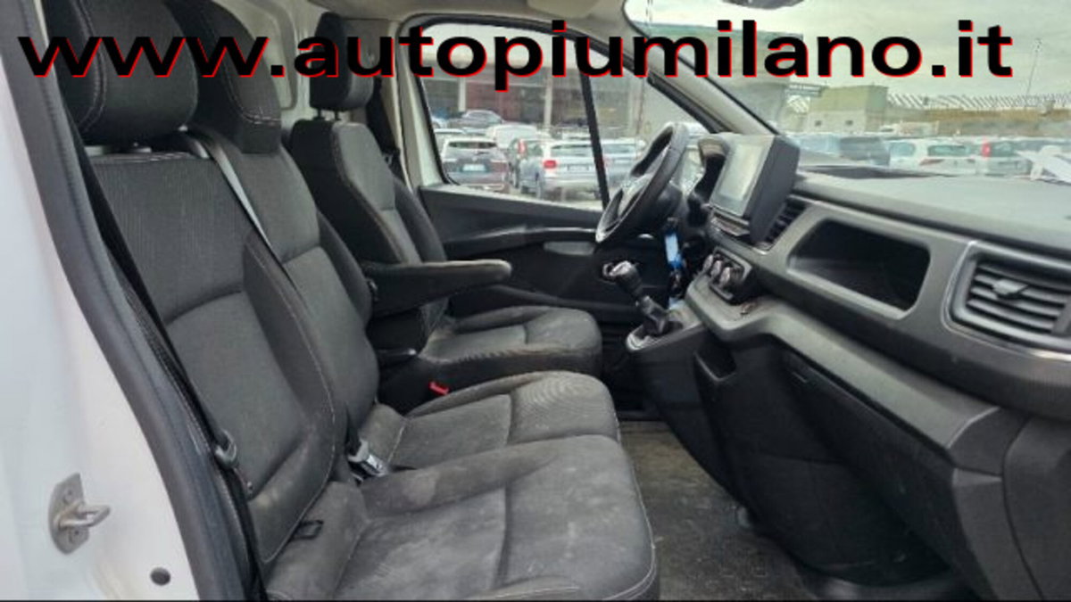 Renault Trafic Furgone T27 2.0 dCi 150CV EDC PC-TN Furgone Energy Ice (3)