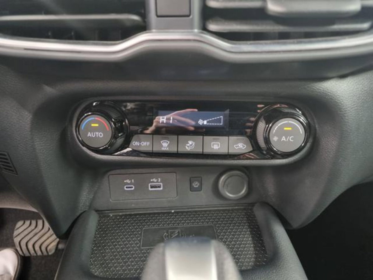 Nissan Juke 1.0 dig-t N-Connecta 114cv dct (18)