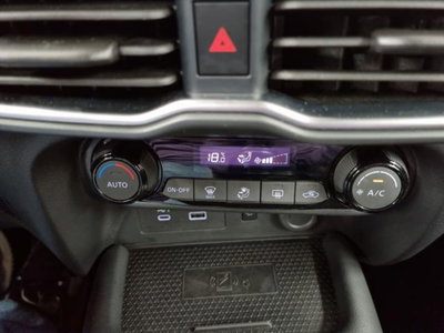 Nissan Juke 1.0 dig-t N-Connecta 114cv (18)