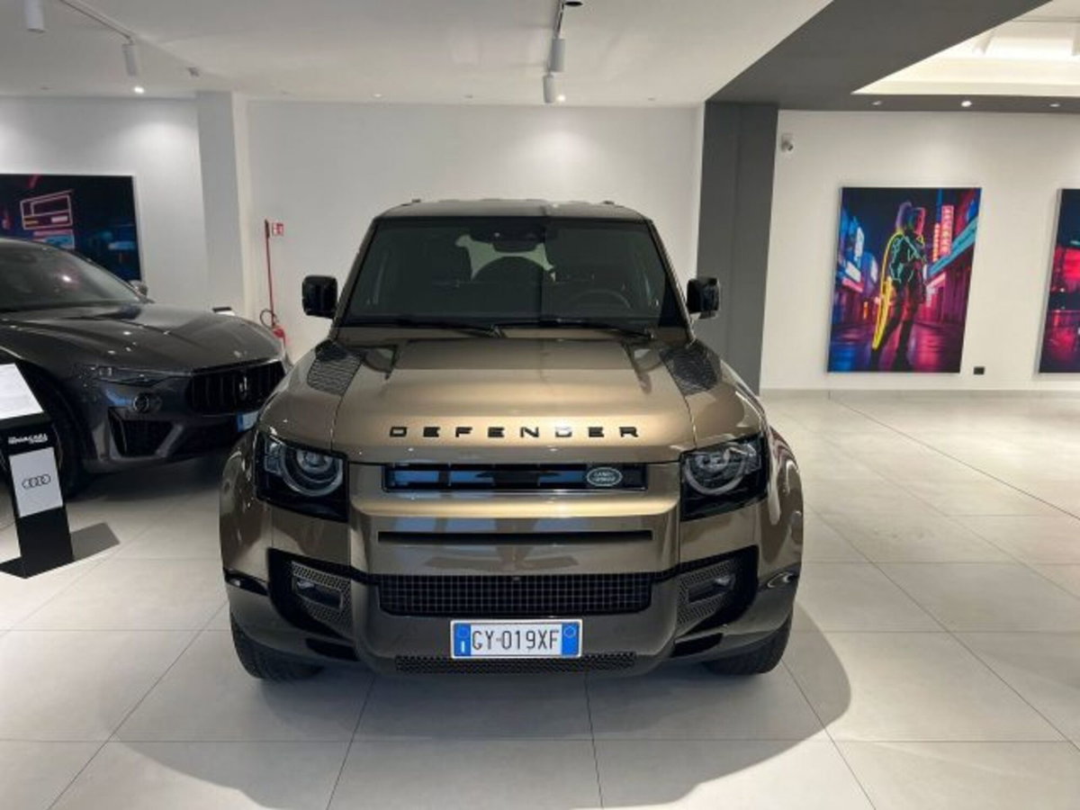 Land Rover Defender 110 3.0d i6 mhev X-Dynamic SE awd 200cv auto (2)