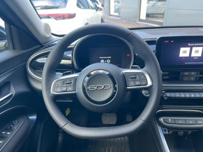 Fiat 600 1.2 hybrid Icon 145cv auto (14)