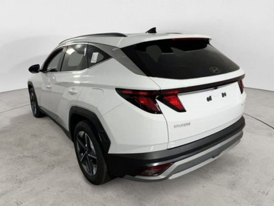 Hyundai Tucson 1.6 crdi 48V Business 2wd dct (6)