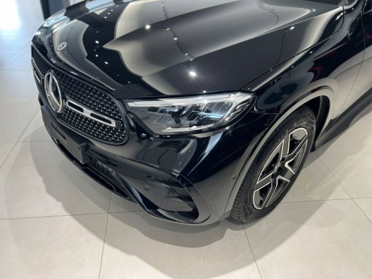 Mercedes-Benz GLC 200 4Matic Mild Hybrid AMG Advanced (4)
