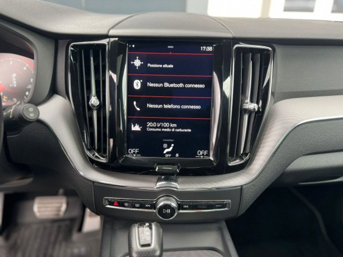 Volvo XC60 D4 Geartronic R-design (16)