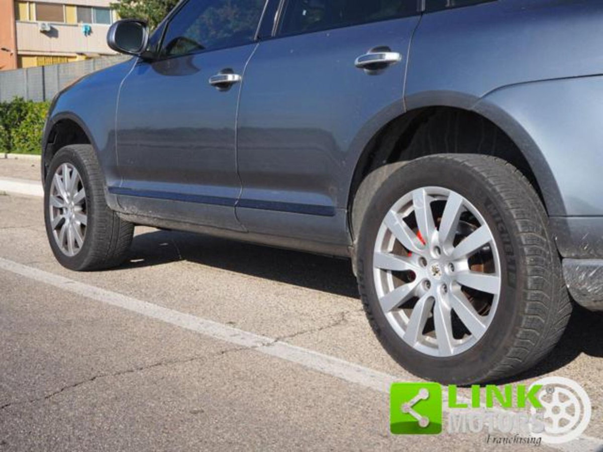 Porsche Cayenne 4.5 cat Turbo (11)