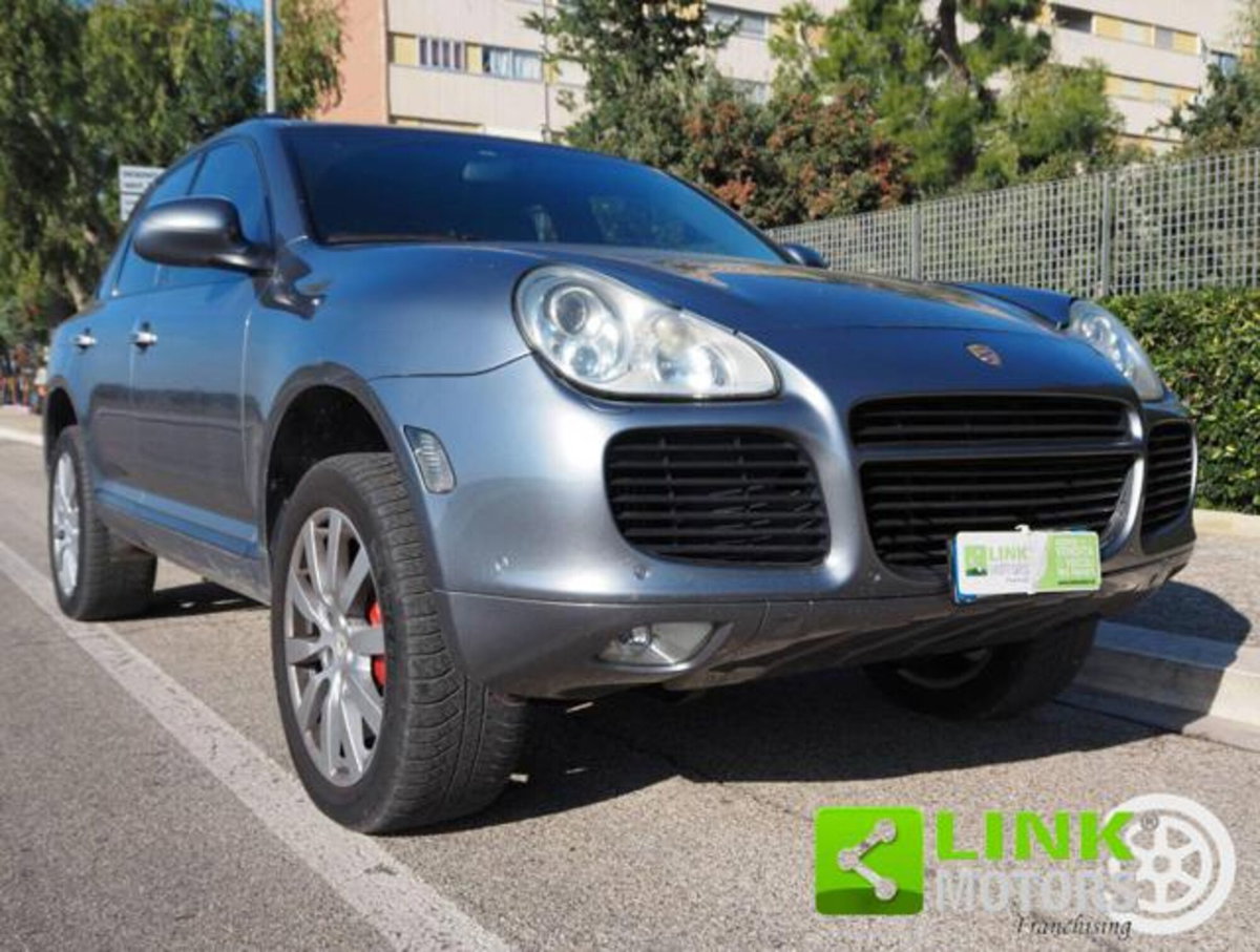 Porsche Cayenne 4.5 cat Turbo (18)