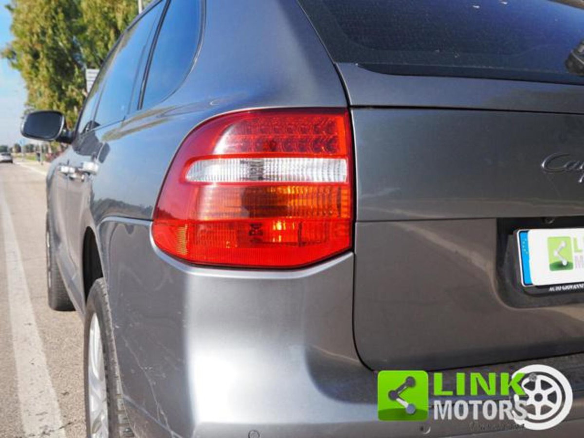 Porsche Cayenne 4.5 cat Turbo (19)
