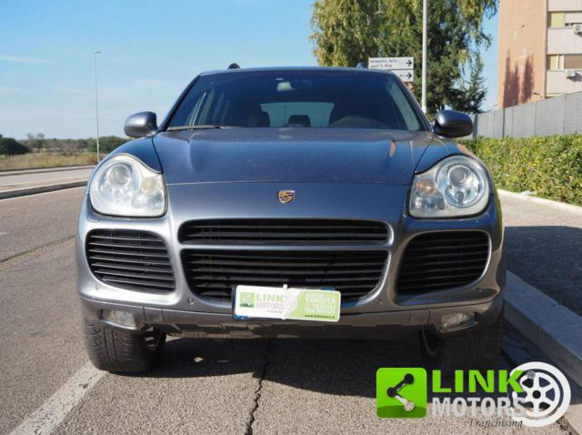 Porsche Cayenne 4.5 cat Turbo (9)