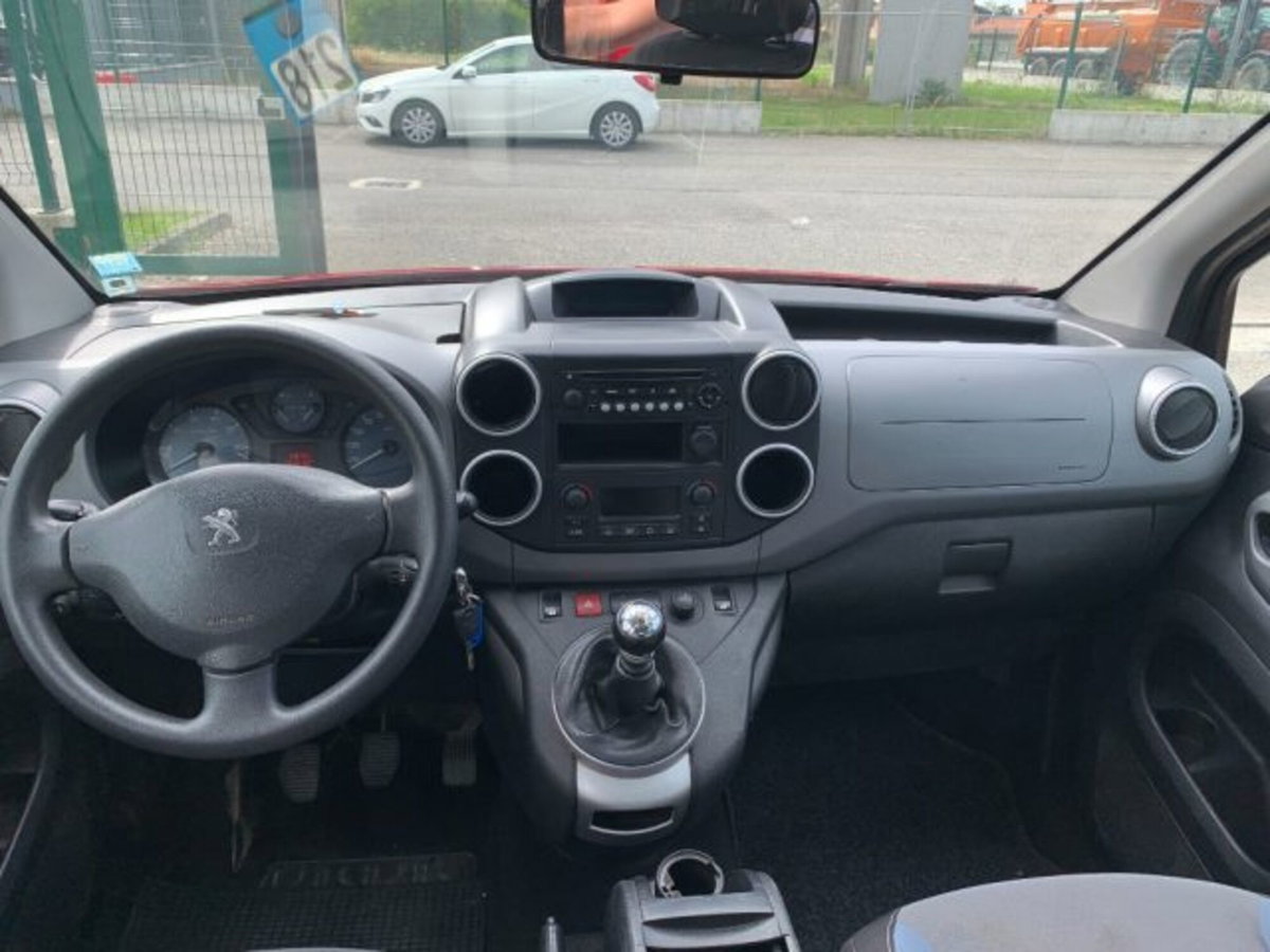Peugeot Partner BlueHDi 120 S&S Active (11)