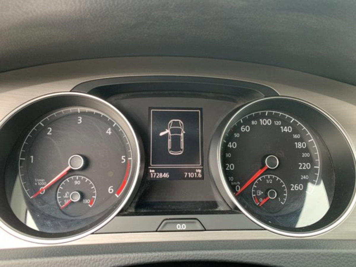 Volkswagen Golf 1.6 TDI 110 CV 5p. Comfortline BlueMotion (14)