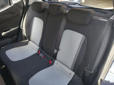 Hyundai i10 1.0 MPI Advanced (14)
