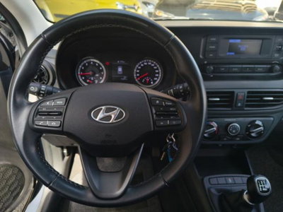 Hyundai i10 1.0 MPI Advanced (8)