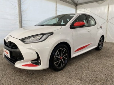 Toyota Yaris 1.0 5 porte Dynamic usata
