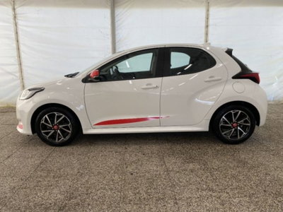 Toyota Yaris 1.0 5 porte Dynamic (3)