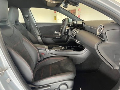 Mercedes-Benz Classe A Sedan 200 d AMG Line Premium Plus auto (18)