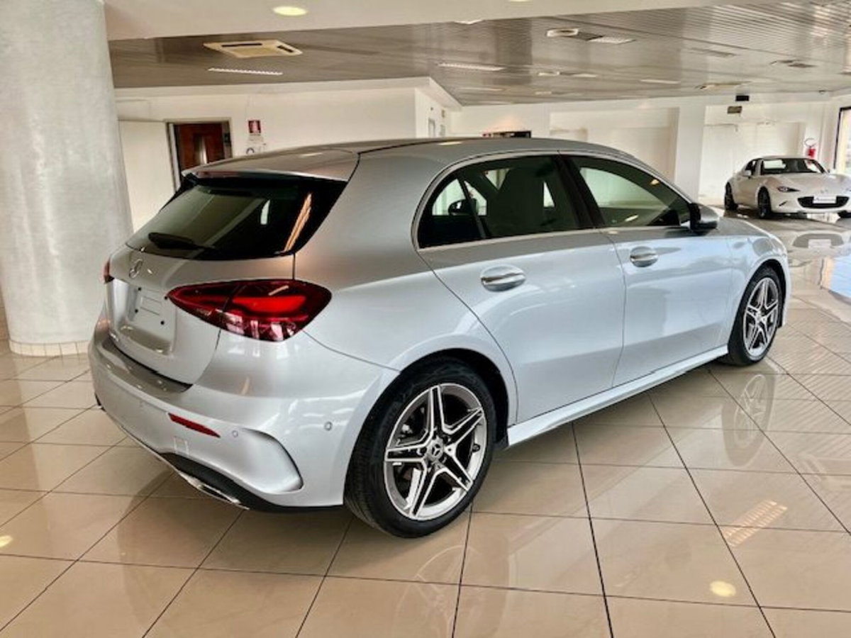 Mercedes-Benz Classe A Sedan 200 d AMG Line Premium Plus auto (5)