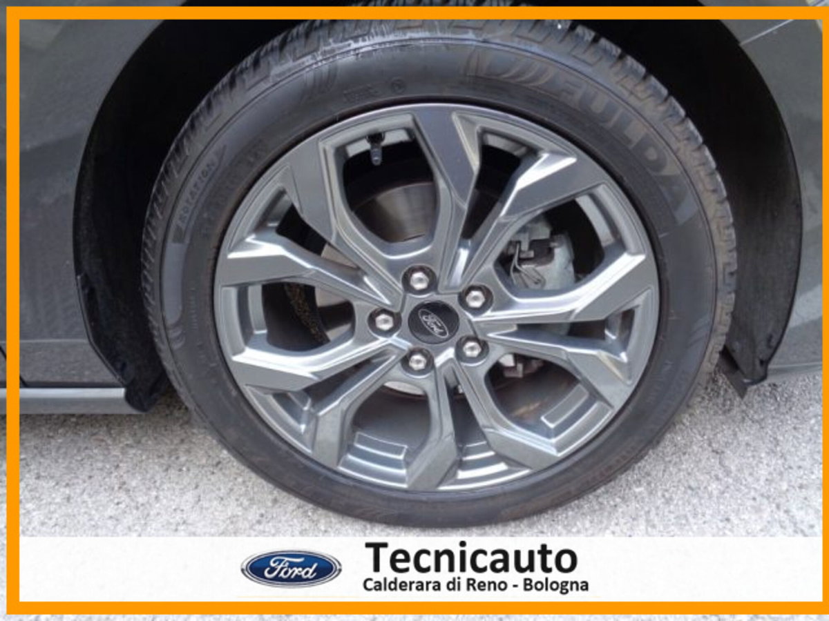 Ford Focus 1.0 EcoBoost Hybrid 125 CV Power. 5p. ST-Line Style (19)