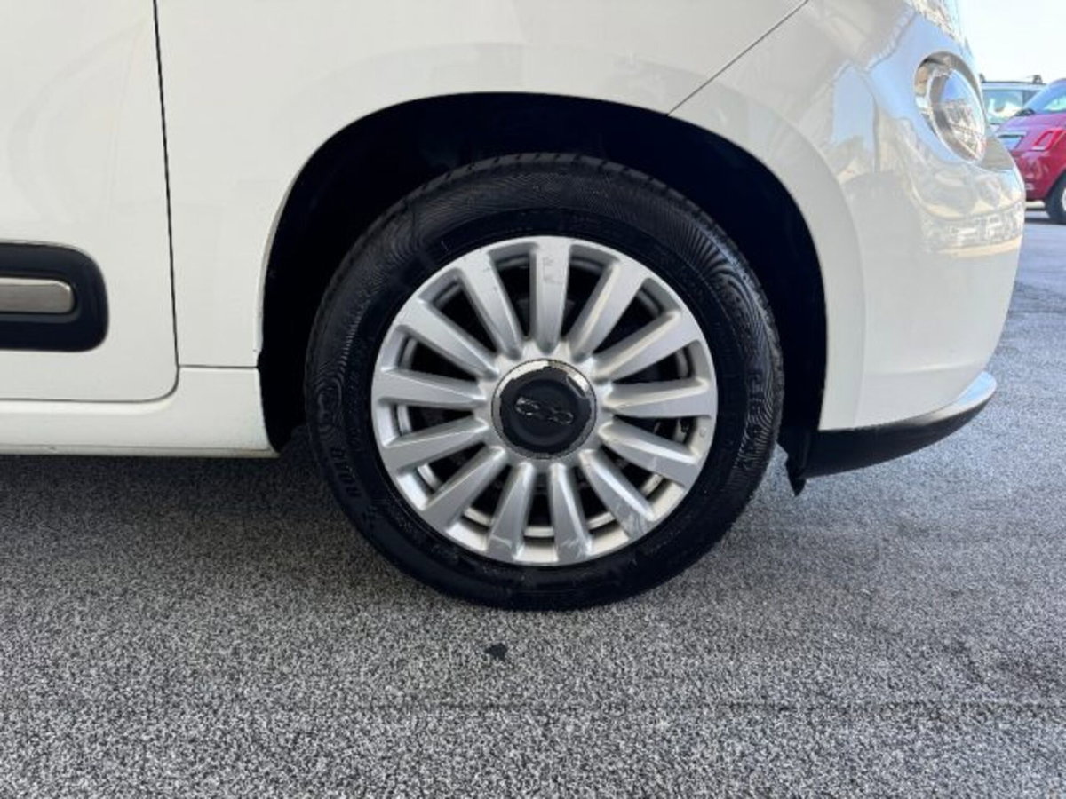 Fiat 500L 1.3 Multijet 85 CV Dualogic Lounge (16)