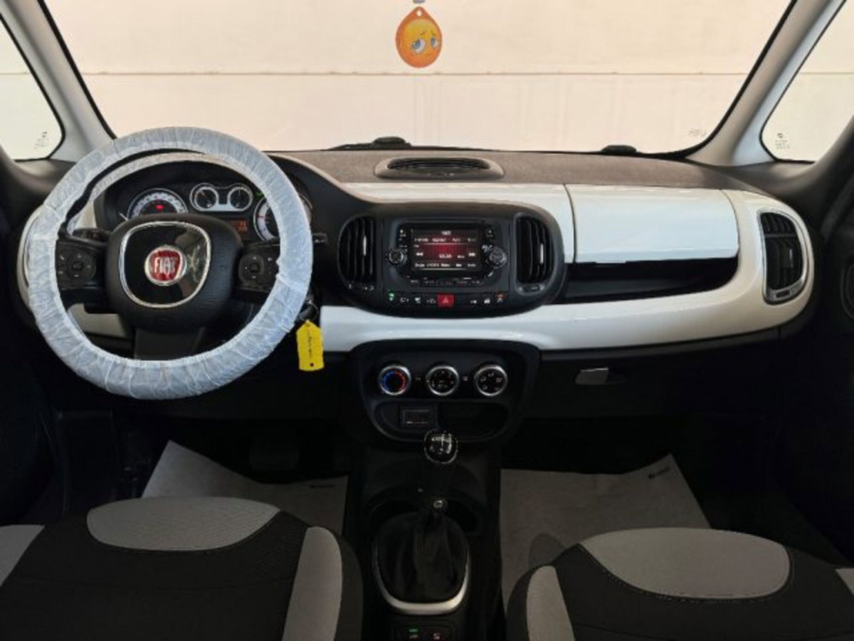 Fiat 500L 1.3 Multijet 85 CV Dualogic Lounge (17)