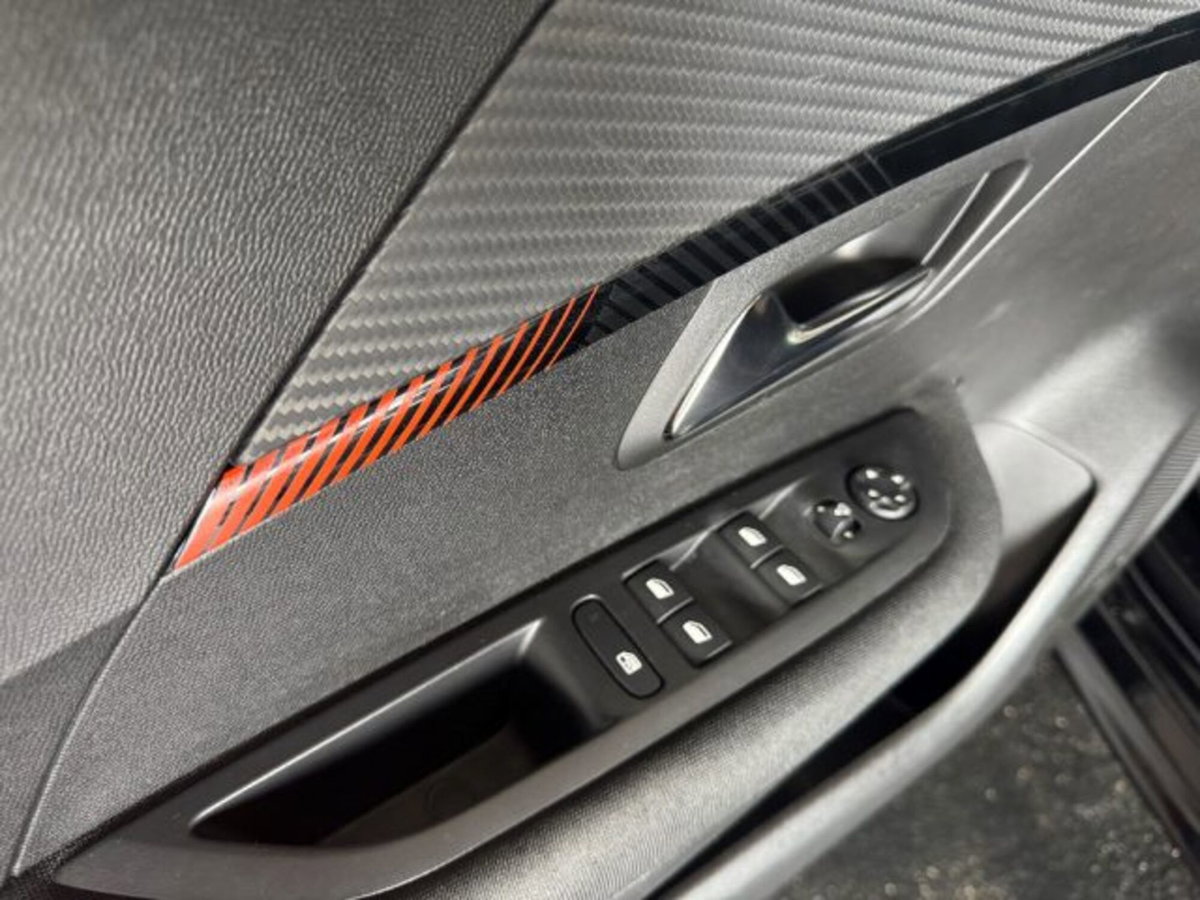 Peugeot 208 1.2 puretech Active s&s 75cv (19)
