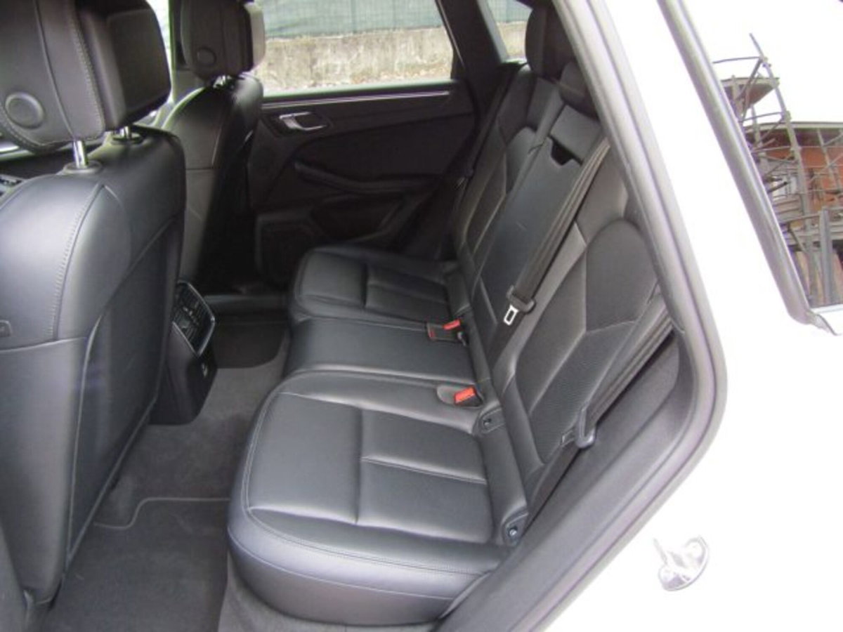 Porsche Macan 2.0 (10)