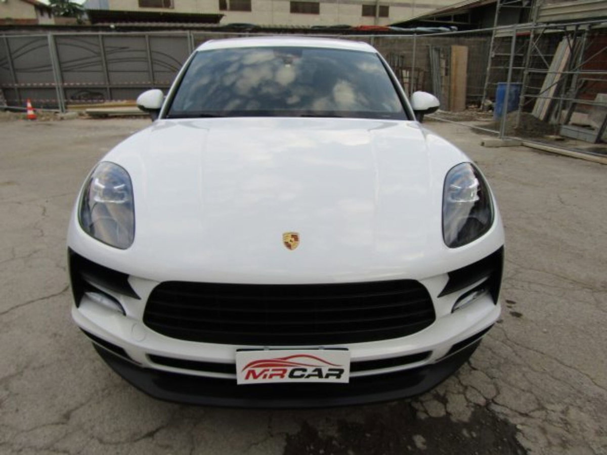 Porsche Macan 2.0 (2)