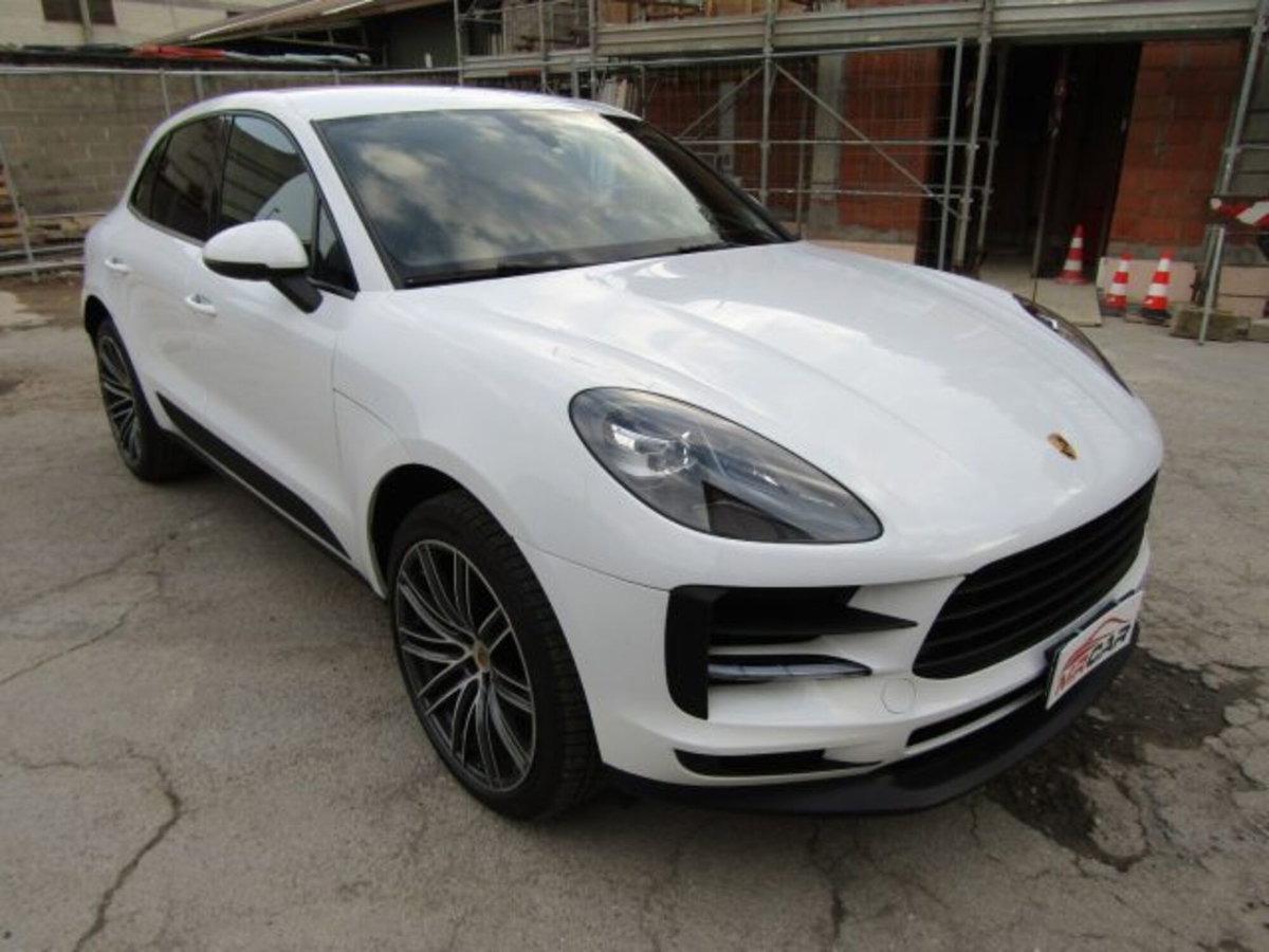 Porsche Macan 2.0 (3)
