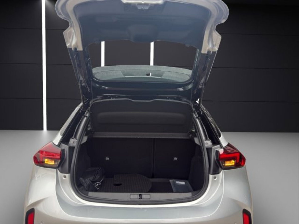 Opel Corsa 1.2 hybrid GS 100cv dct6 (20)