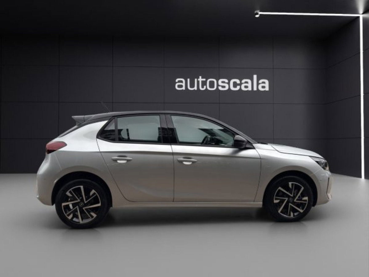 Opel Corsa 1.2 hybrid GS 100cv dct6 (6)