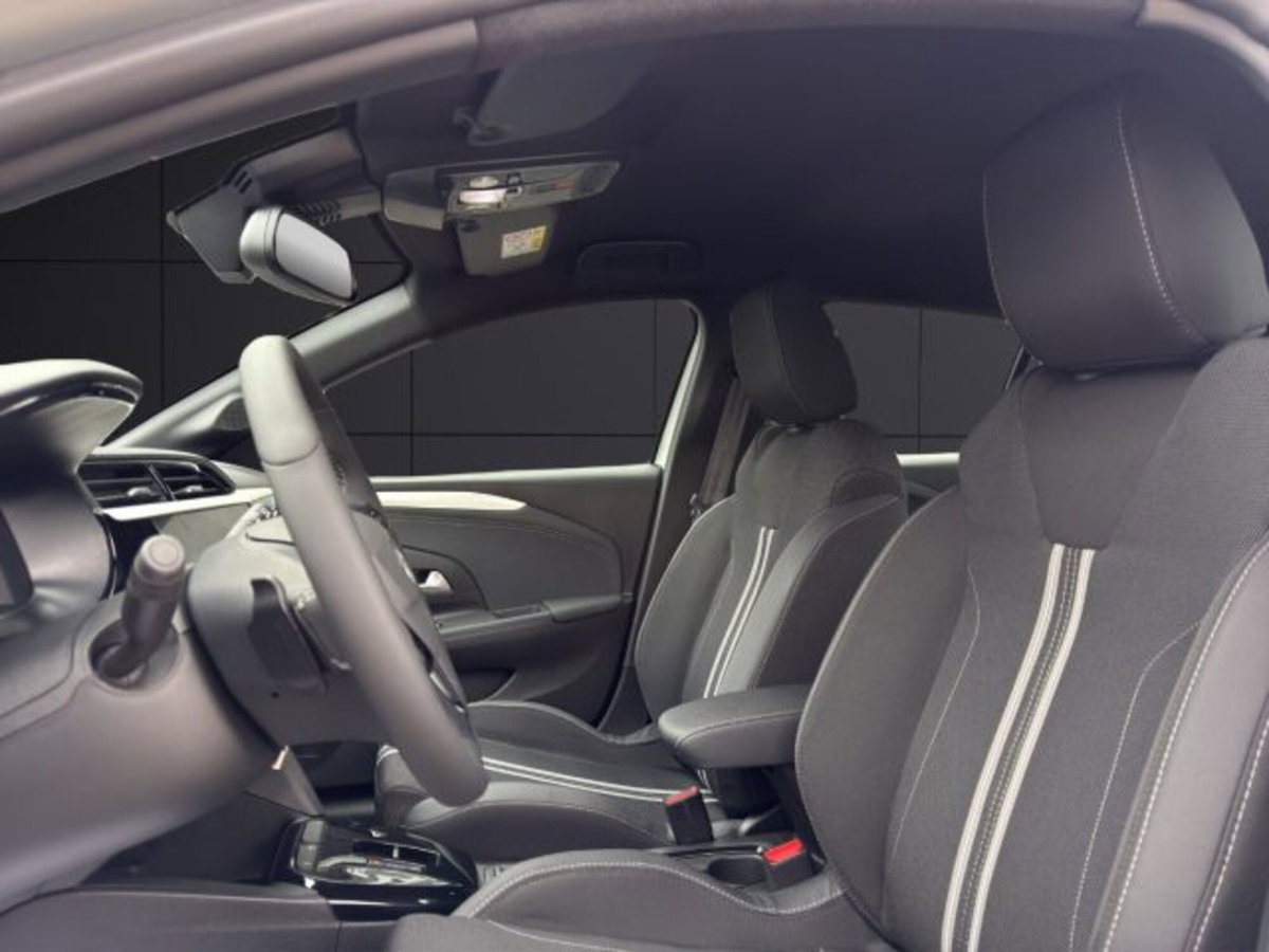 Opel Corsa 1.2 hybrid GS 100cv dct6 (9)