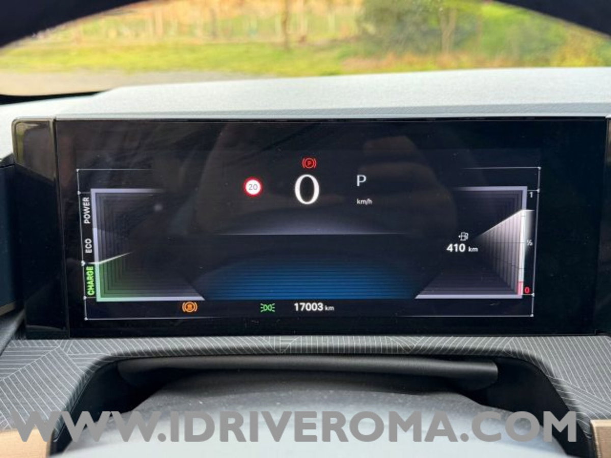 Lancia Ypsilon 1.2 mhev LX 110cv e-dct (16)