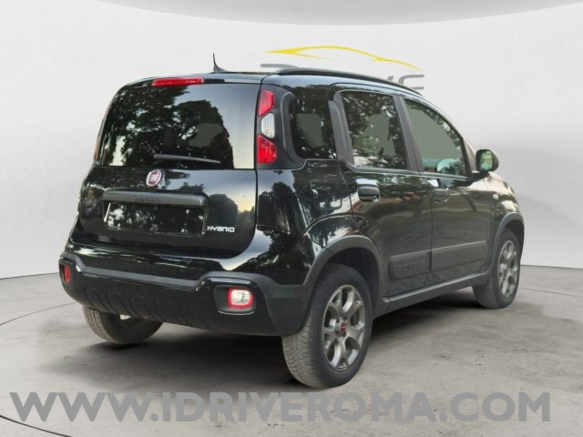 Fiat Panda 1.0 FireFly S&S Hybrid City Cross (8)