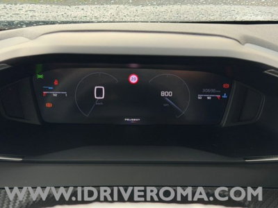 Peugeot 2008 PureTech 100 S&S Allure (16)