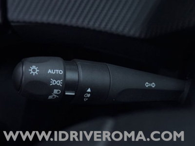 Peugeot 2008 PureTech 100 S&S Allure (15)