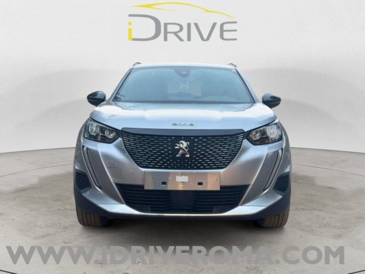 Peugeot 2008 PureTech 100 S&S Allure (2)
