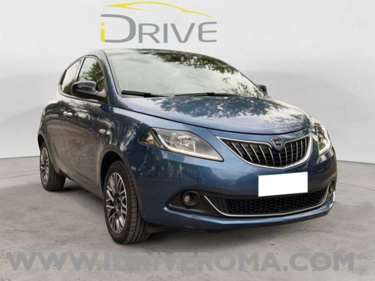 Lancia Ypsilon 1.0 FireFly 5 porte S&S Hybrid Ecochic A. Ferretti