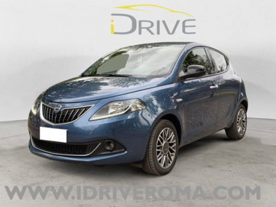 Lancia Ypsilon 1.0 FireFly 5 porte S&S Hybrid Gold Plus (2)