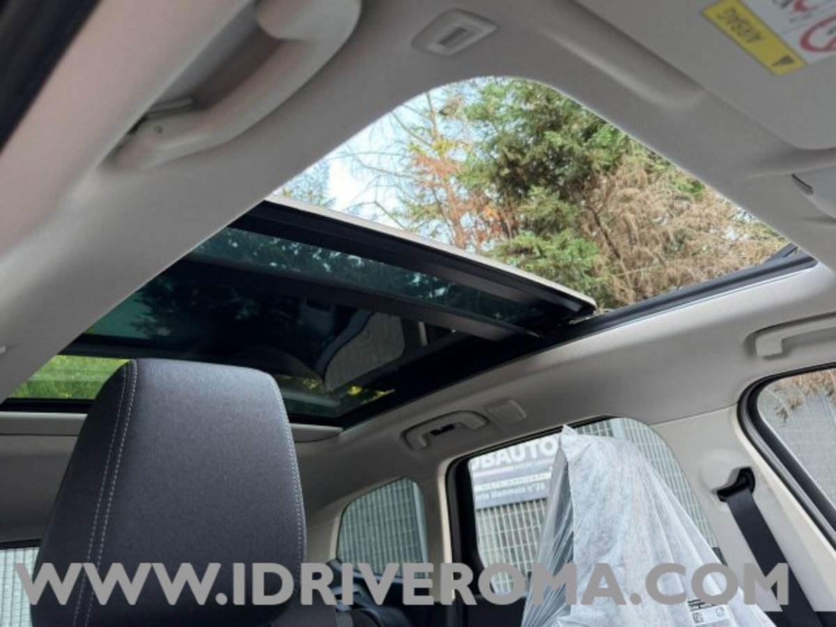 BMW X1 sdrive20i mhev 48V auto (8)