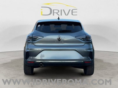 Renault Clio 1.0 tce Techno 90cv (5)