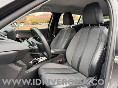 Peugeot 2008 PureTech 130 S&S EAT8 Allure Pack (7)
