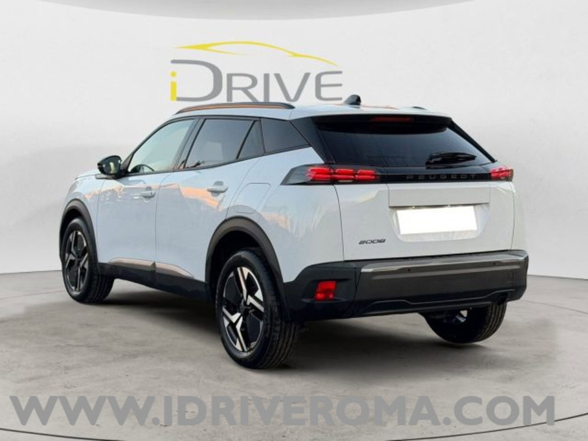 Peugeot 2008 PureTech 100 S&S Allure (6)